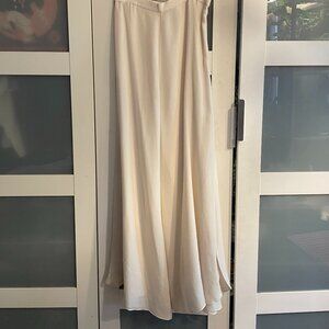 Silk Flowy Wide Leg Side Slit White St. John Evening Beach Pants Size 6